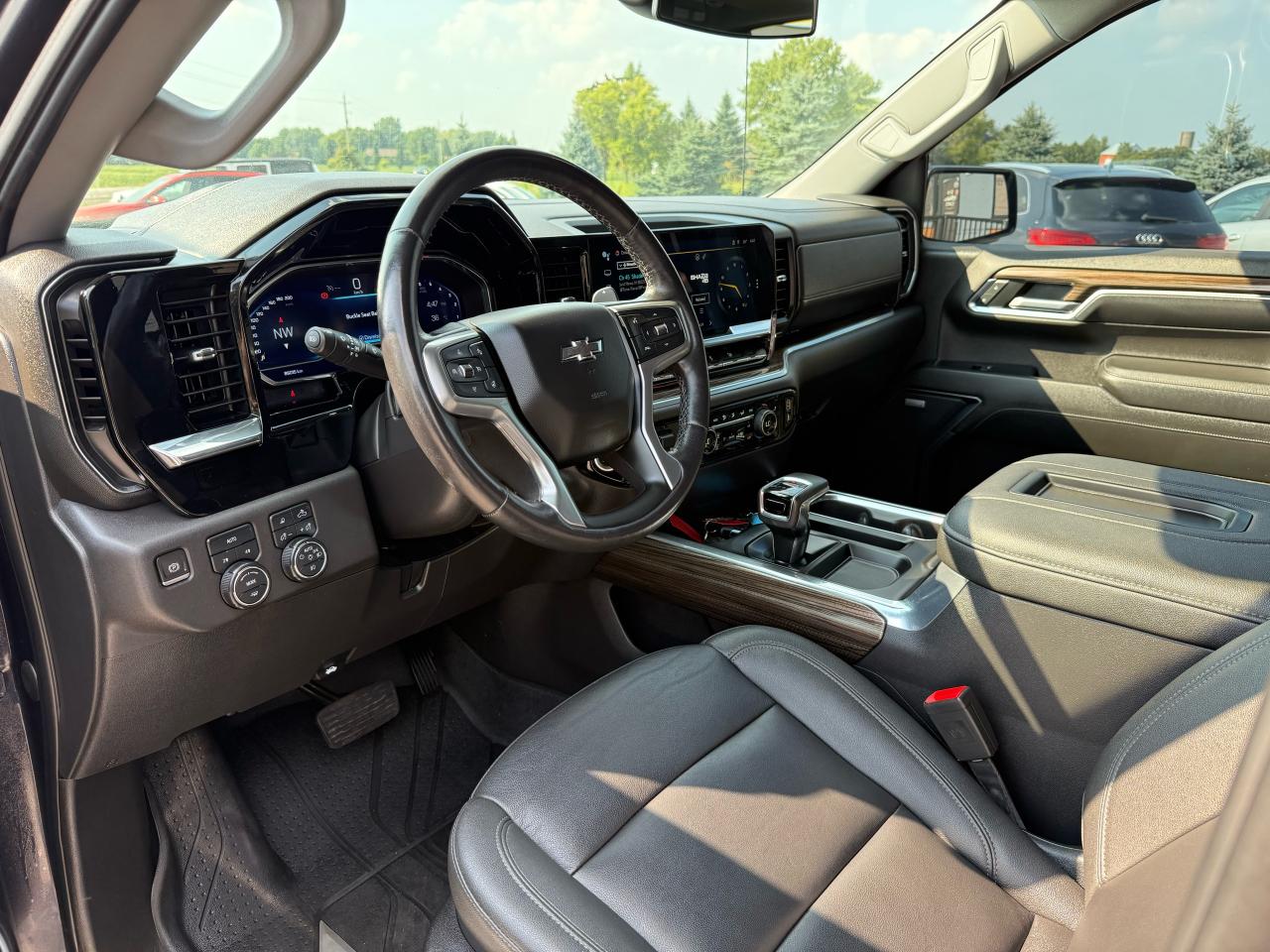 2022 Chevrolet Silverado 1500 RST | Navigation | Backup Camera | Sunroof - Photo #9