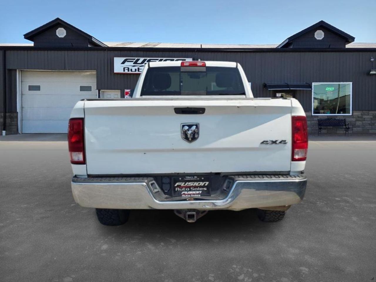2014 RAM 1500 ST-5.7LV8-4X4-REG CAB LONG BOX-LOADED - Photo #4