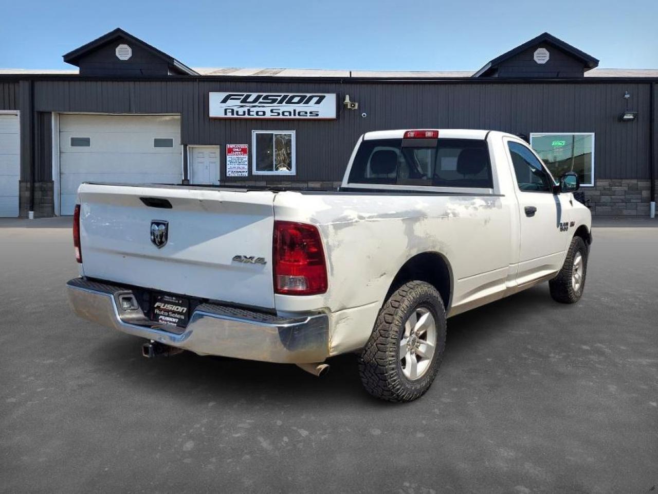 2014 RAM 1500 ST-5.7LV8-4X4-REG CAB LONG BOX-LOADED - Photo #5
