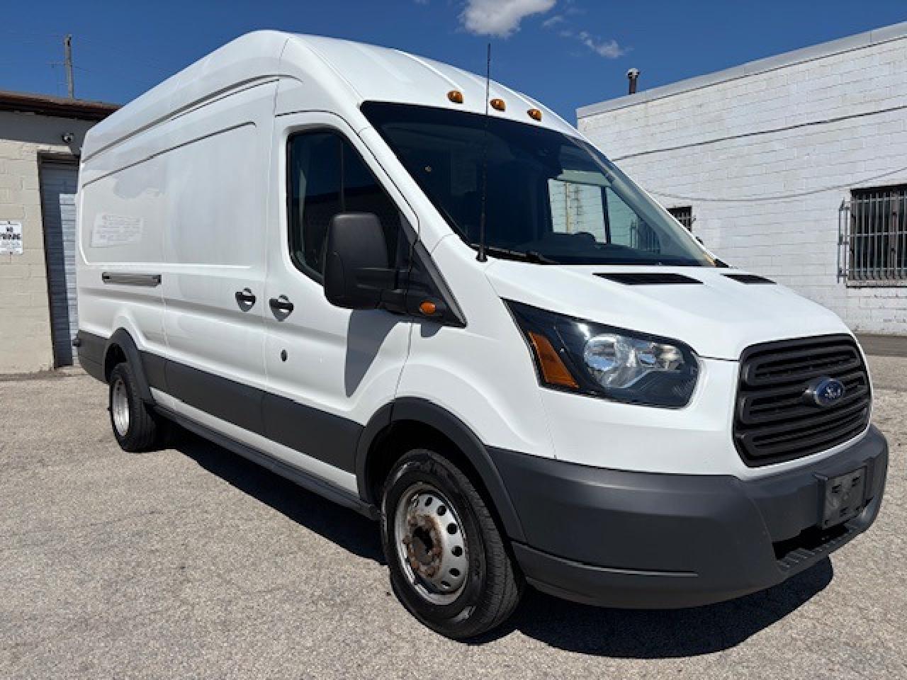 2015 Ford Transit Cargo Van DIESEL - Photo #6