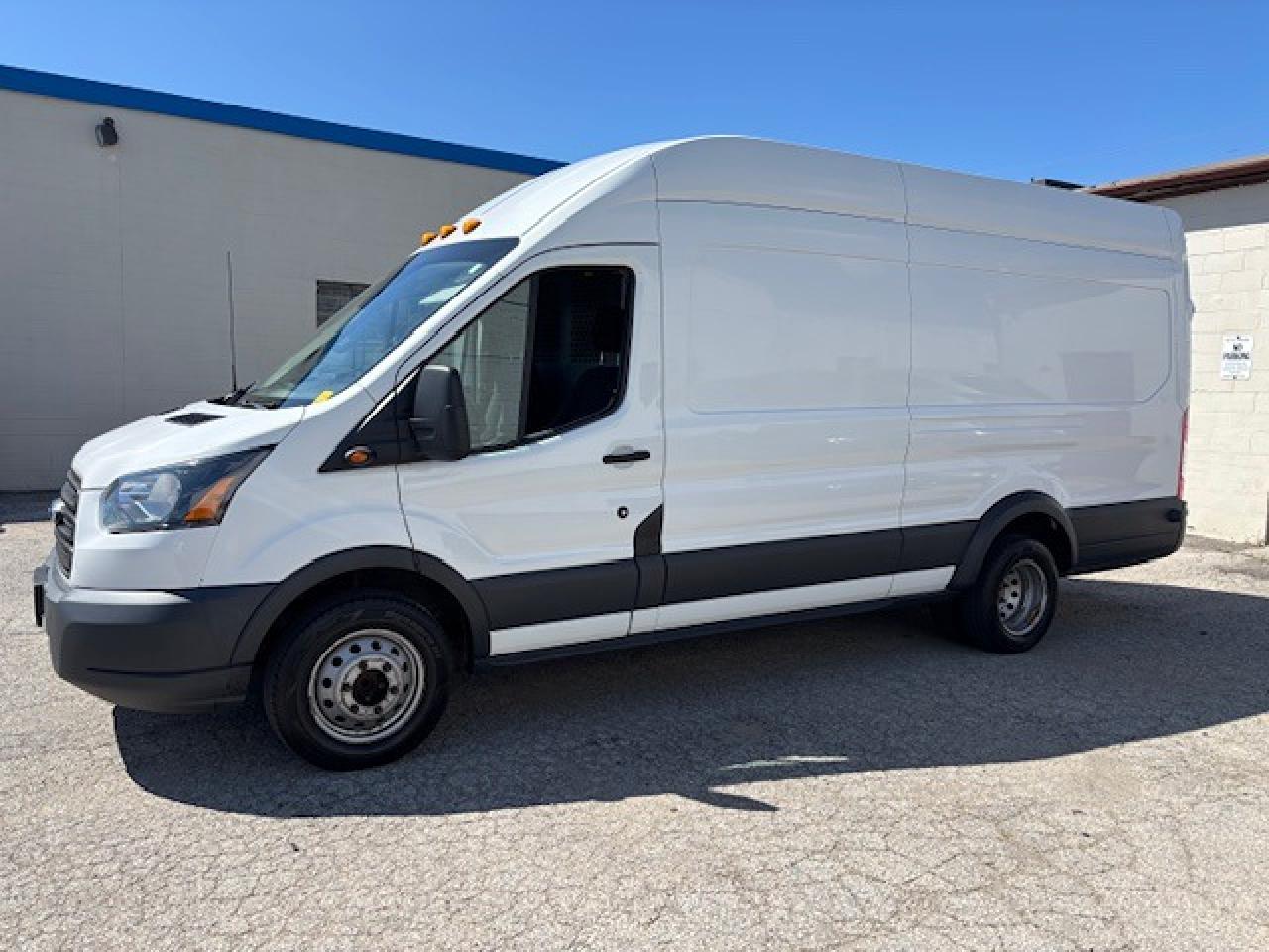 2015 Ford Transit Cargo Van DIESEL - Photo #3