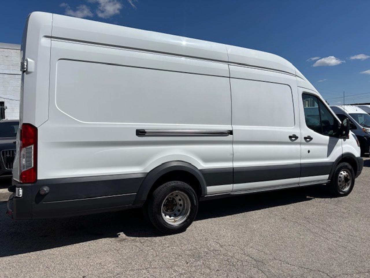 2015 Ford Transit Cargo Van DIESEL - Photo #7