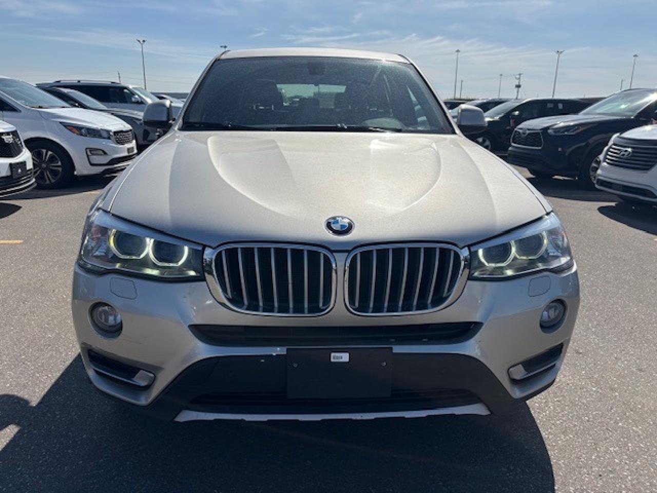 2015 BMW X3 xDrive28d - Photo #2