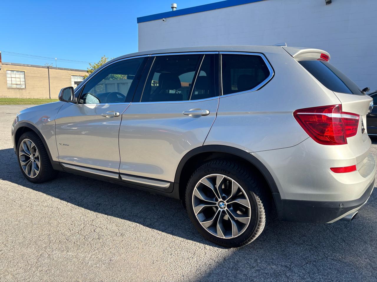 2015 BMW X3 xDrive28d  DIESEL - Photo #4