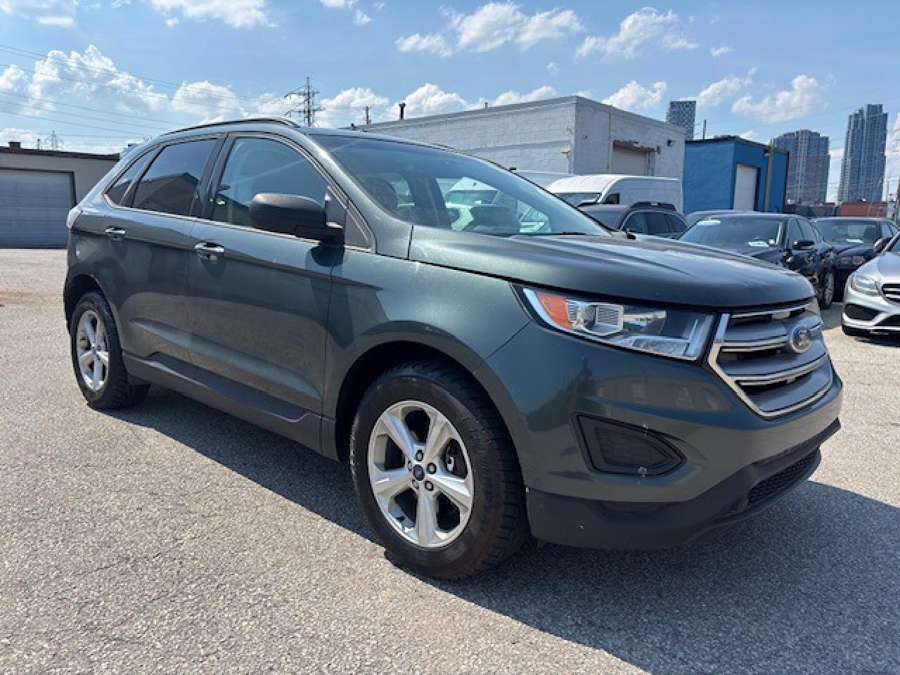 2015 Ford Edge SE - Photo #3