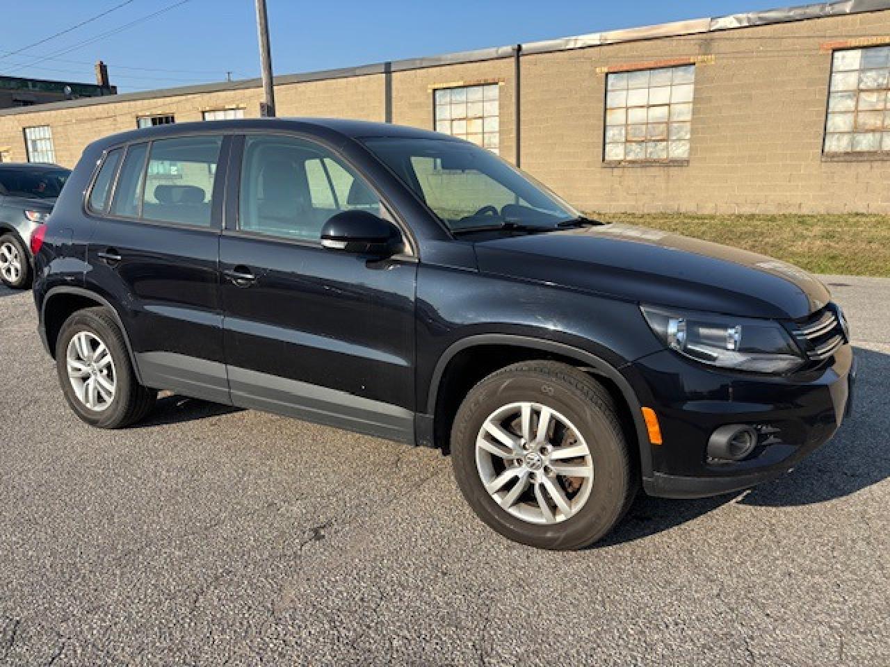 2013 Volkswagen Tiguan Trendline - Photo #3