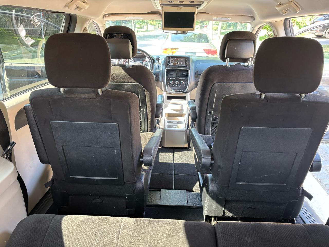 2013 Dodge Grand Caravan SXT - Photo #7