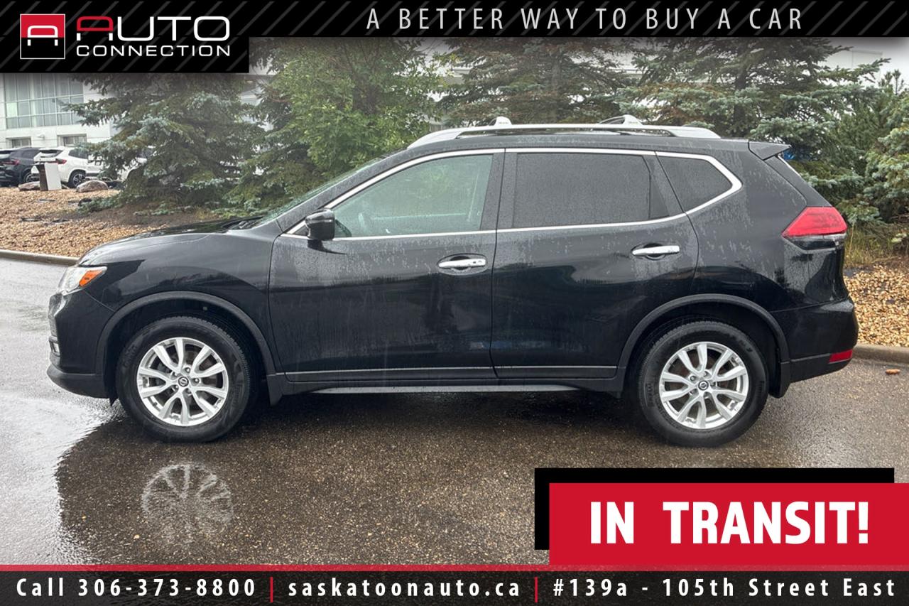 Used 2018 Nissan Rogue SV - AWD - CARPLAY - MOONROOF - REMOTE START for sale in Saskatoon, SK