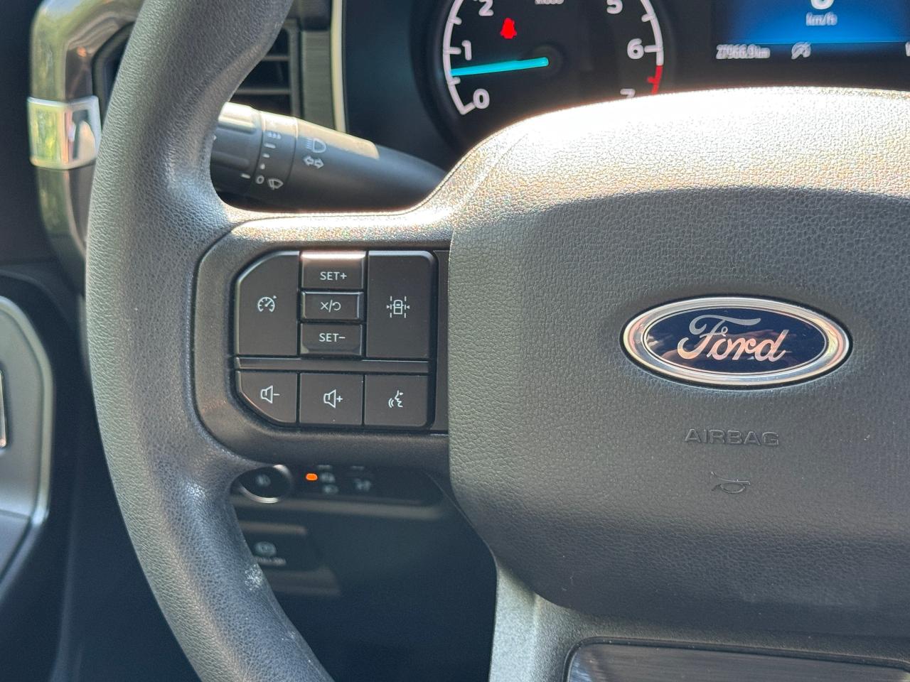 2021 Ford F-150 STX 4WD SuperCrew 5.5' Box - Photo #29