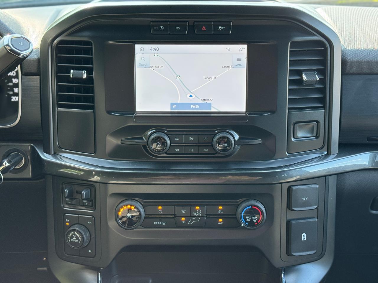 2021 Ford F-150 STX 4WD SuperCrew 5.5' Box - Photo #27