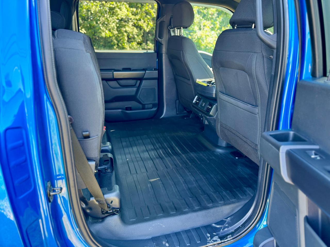 2021 Ford F-150 STX 4WD SuperCrew 5.5' Box - Photo #14