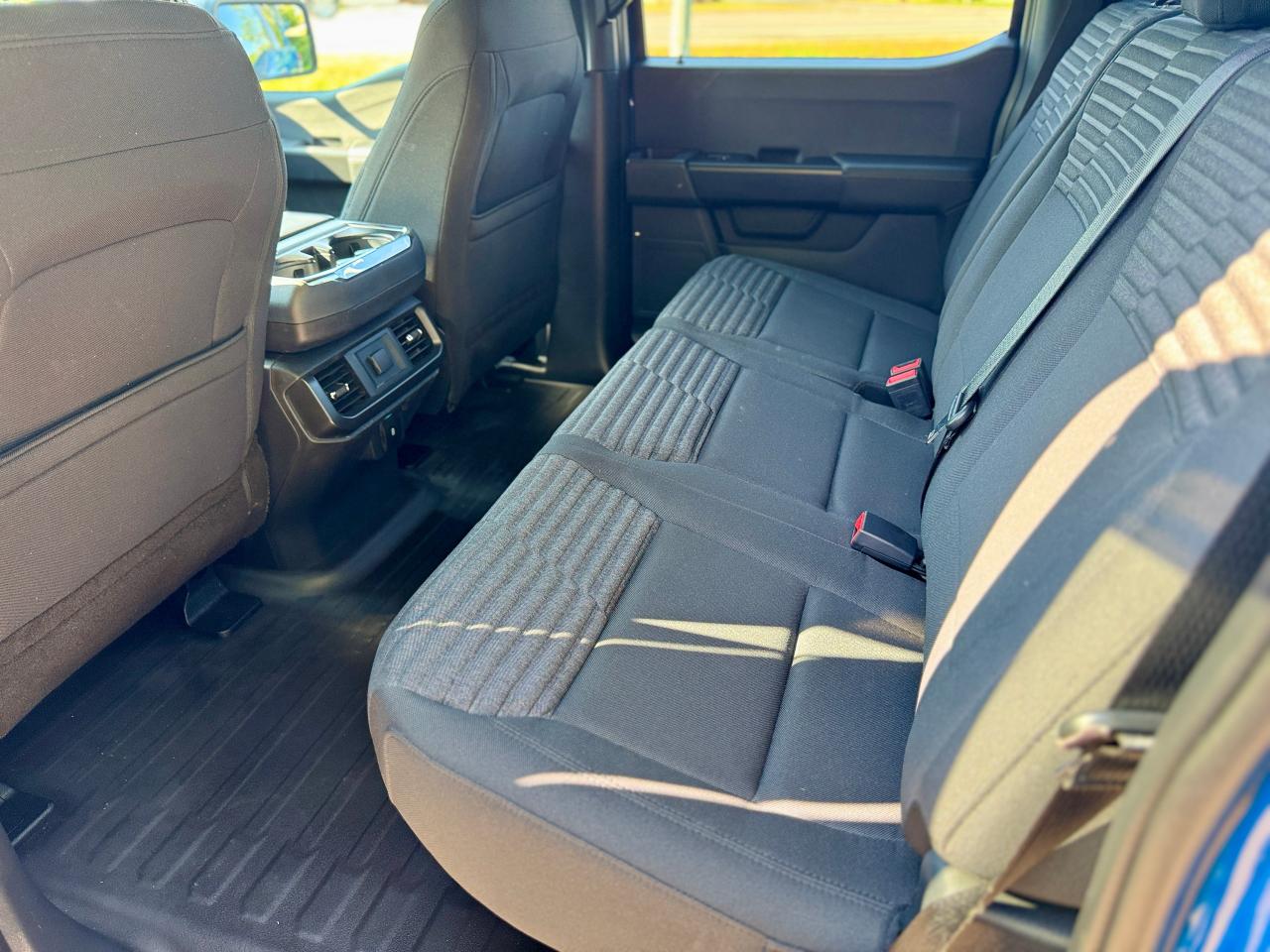 2021 Ford F-150 STX 4WD SuperCrew 5.5' Box - Photo #20