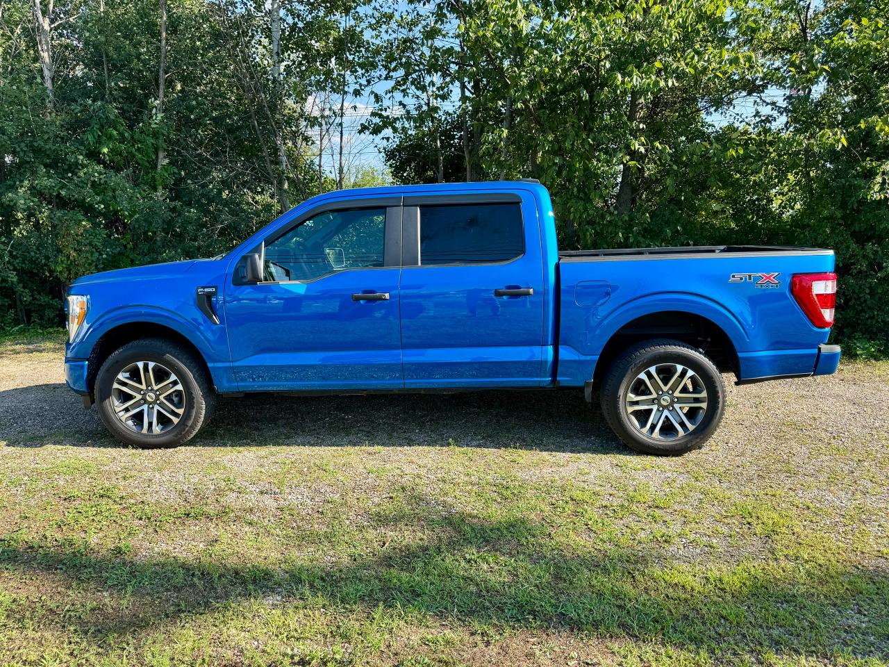 2021 Ford F-150 STX 4WD SuperCrew 5.5' Box - Photo #37