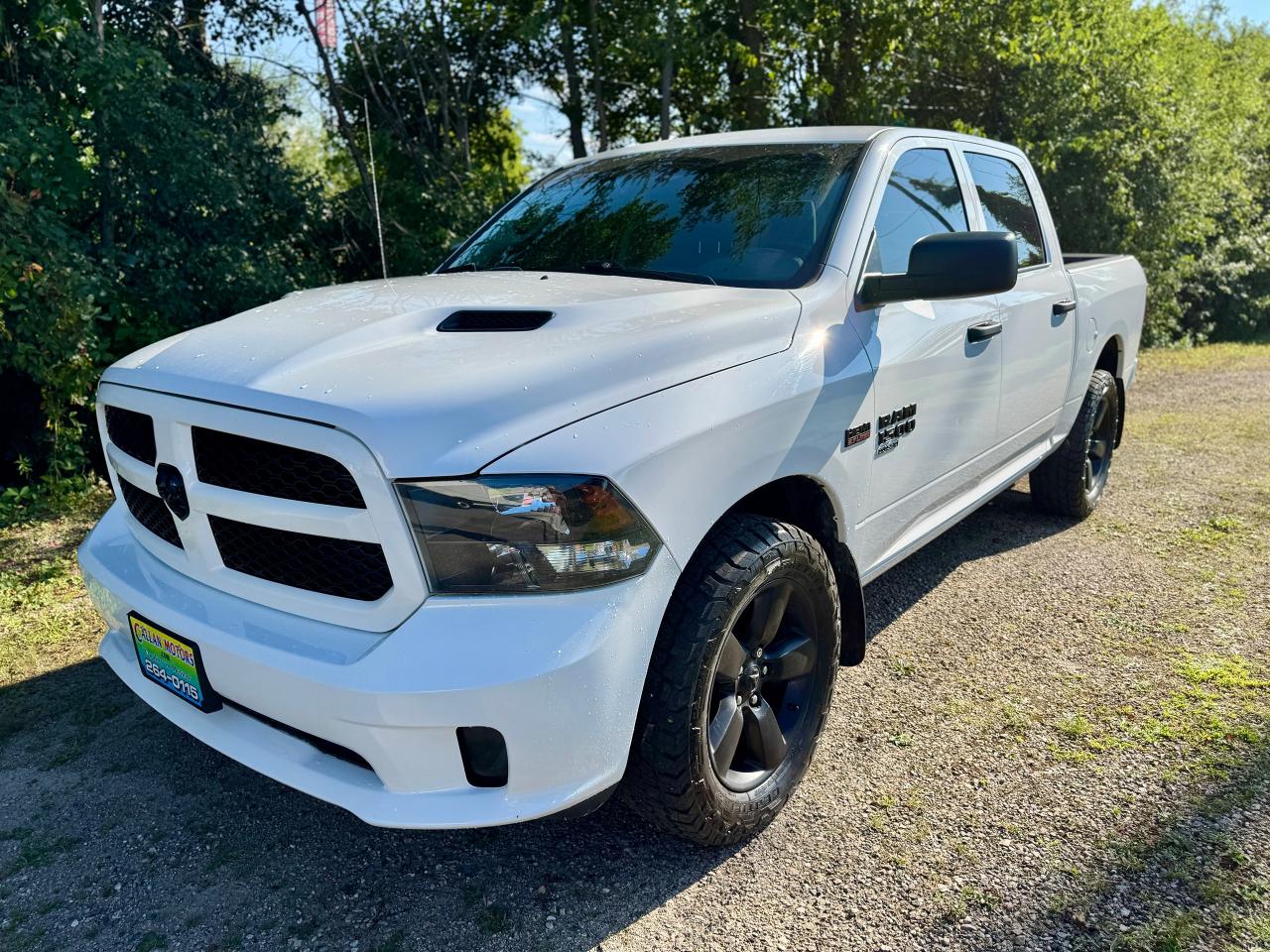 2019 RAM 1500 Classic EXPRESS 4X4 CREW CAB 5'7" BOX - Photo #32