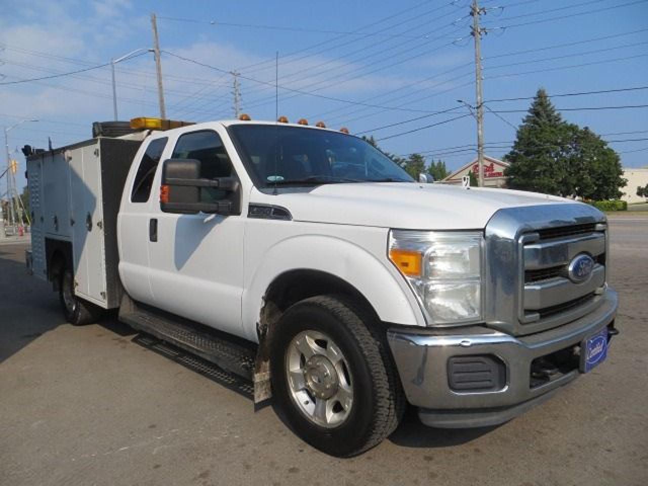 2012 Ford SUPER DUTY F-350 SRW CERTIFIED,AIR COMPRESSOR WITH HONDA MOTOR,INVERTER - Photo #4