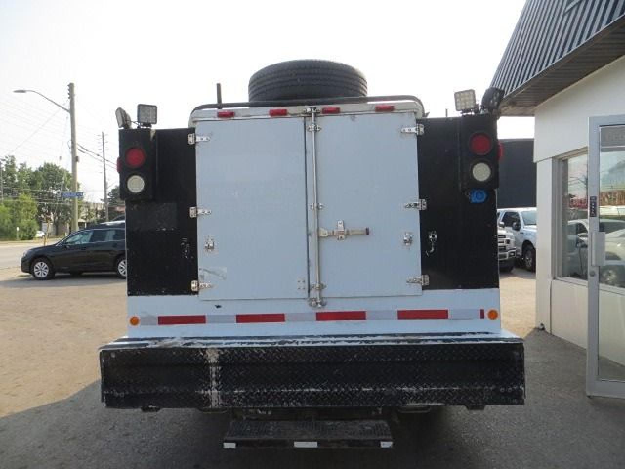 2012 Ford SUPER DUTY F-350 SRW CERTIFIED,AIR COMPRESSOR WITH HONDA MOTOR,INVERTER - Photo #6