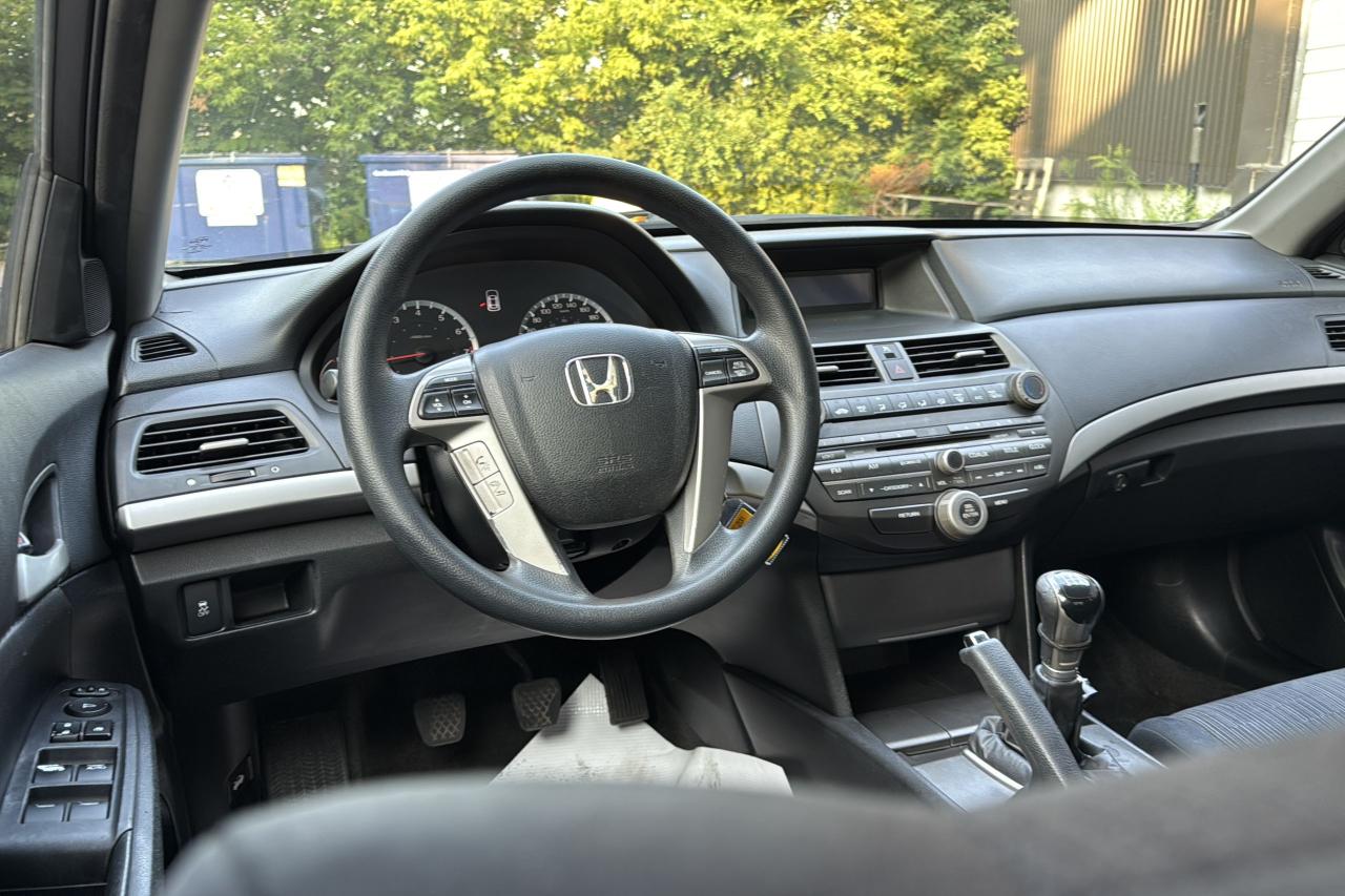2011 Honda Accord SE - Photo #10