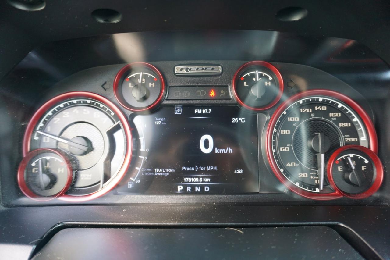 2016 RAM 1500 REBEL V8 HEMI CREW 4WD CERTIFIED *ACCIDENT FREE* CAMERA NAV BLUETOOTH LEATHER HEATED SEATS SUNROOF CRUISE ALLOYS - Photo #47