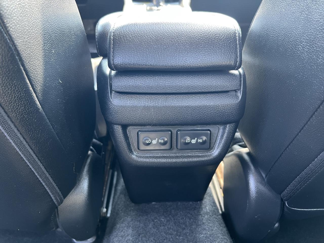 2018 Honda Civic Touring Sedan CVT - Photo #13