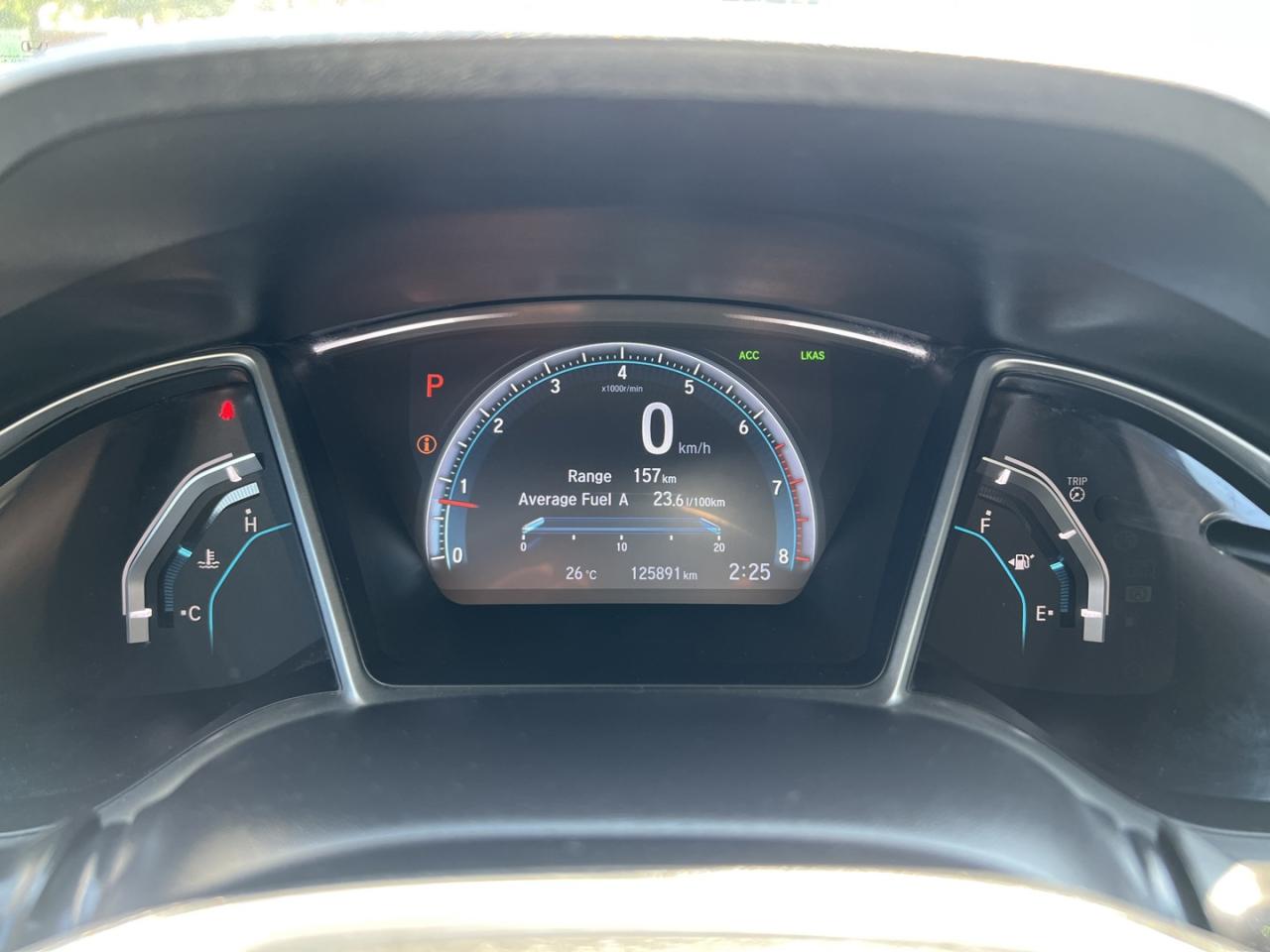 2018 Honda Civic Touring Sedan CVT - Photo #17