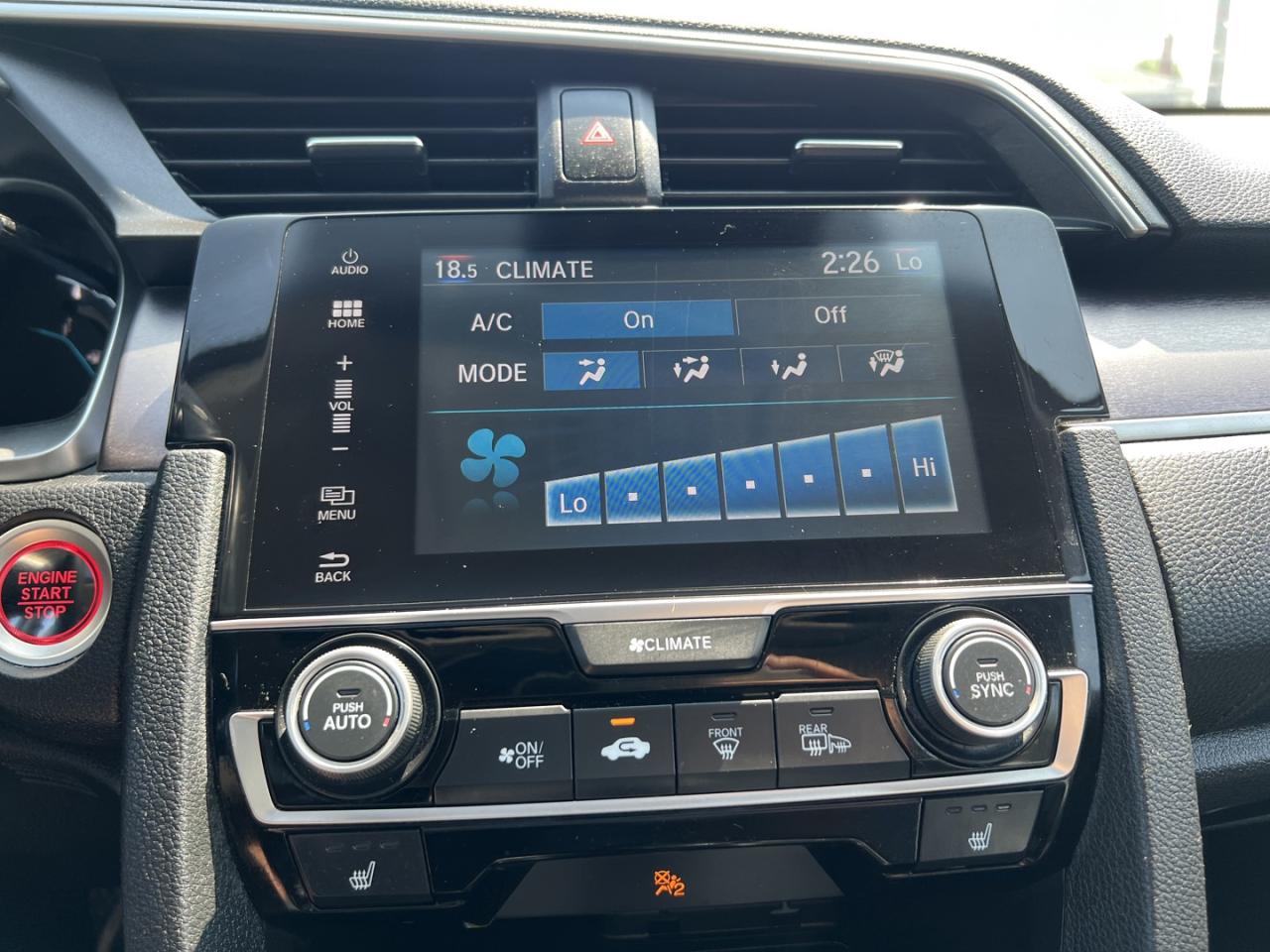 2018 Honda Civic Touring Sedan CVT - Photo #23