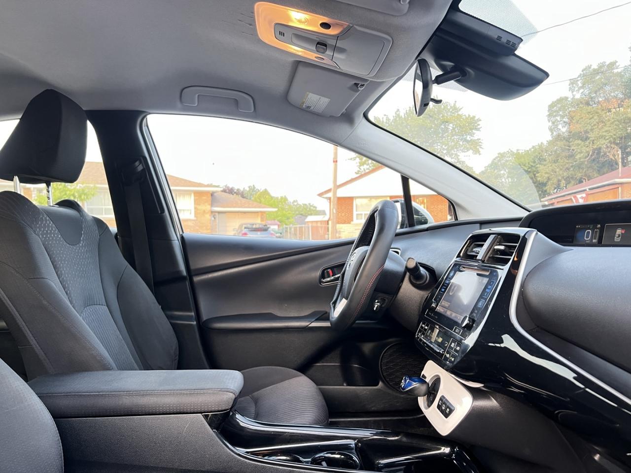 2018 Toyota Prius Prime Auto - Photo #10