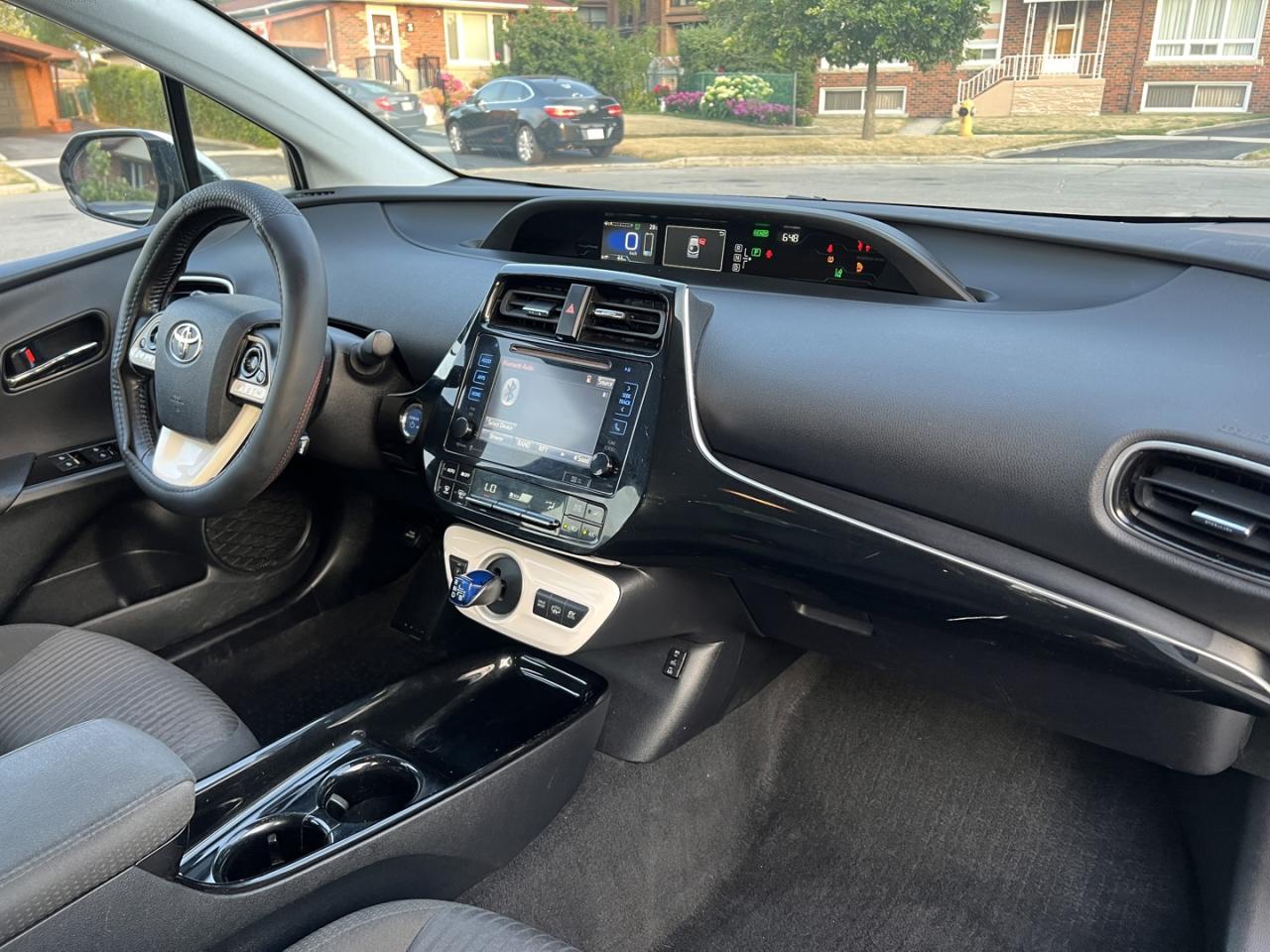 2018 Toyota Prius Prime Auto - Photo #11