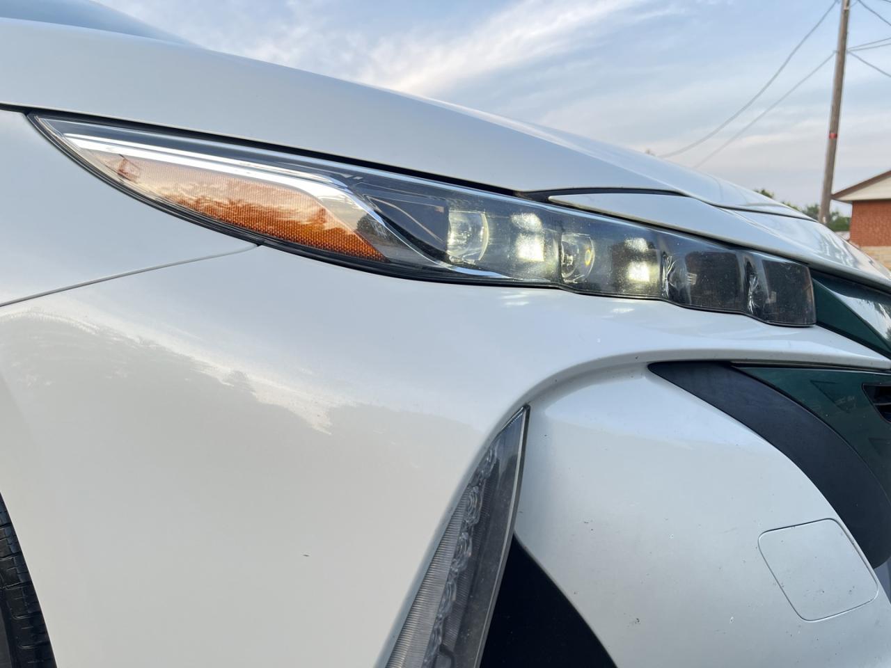 2018 Toyota Prius Prime Auto - Photo #25