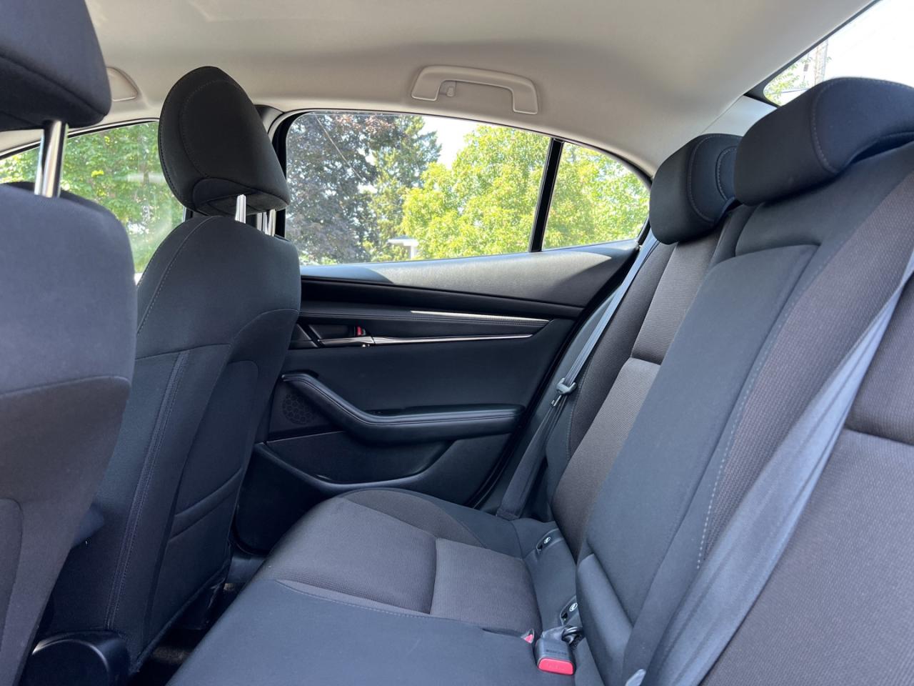 2019 Mazda MAZDA3 GS - Photo #12