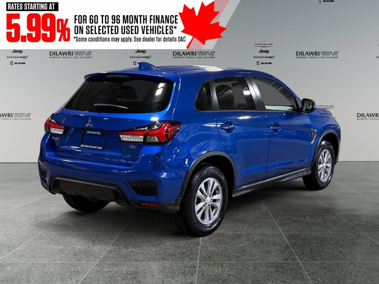 2023 Mitsubishi RVR SE AWC Photo4