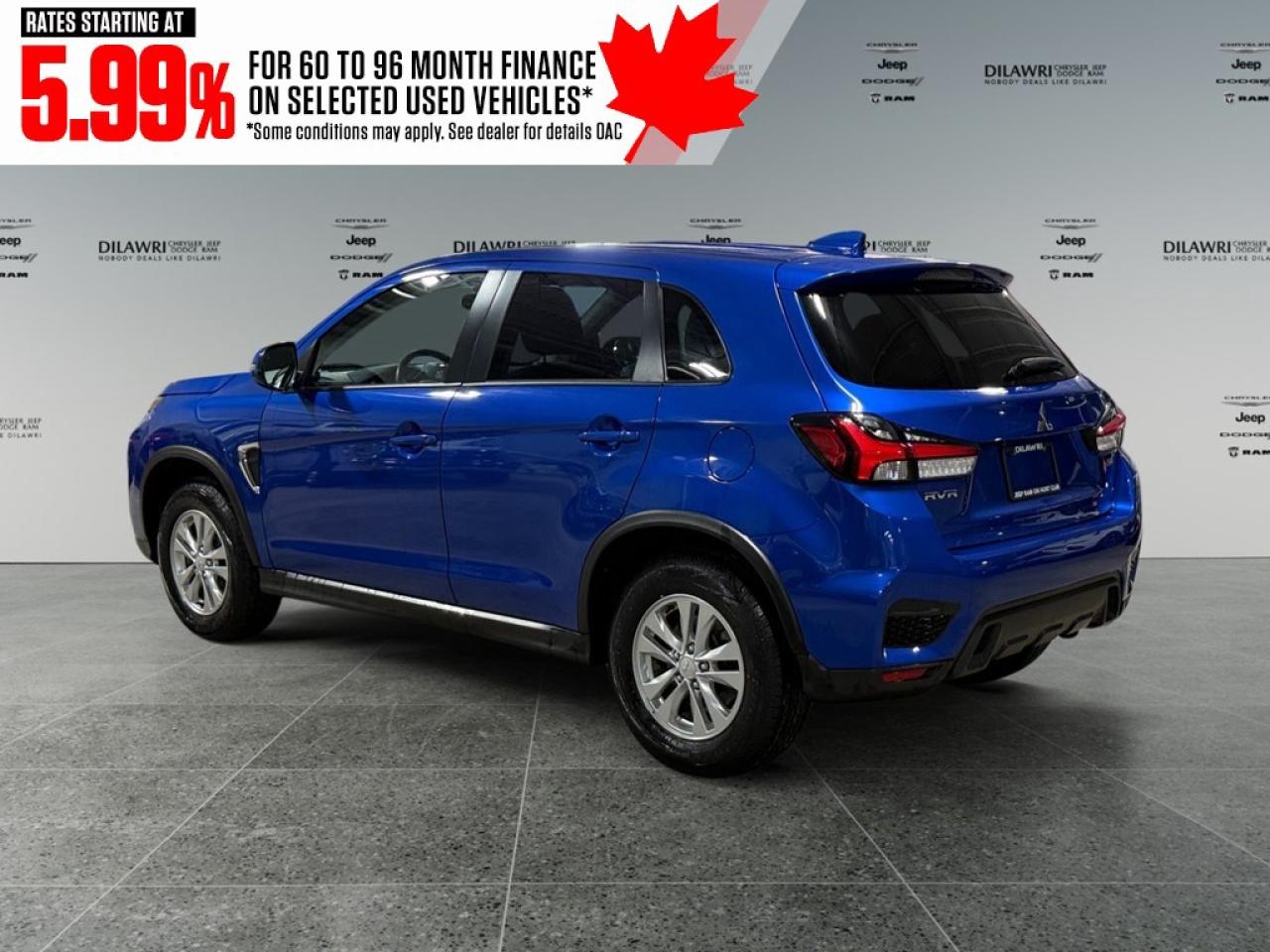 2023 Mitsubishi RVR SE AWC Photo2