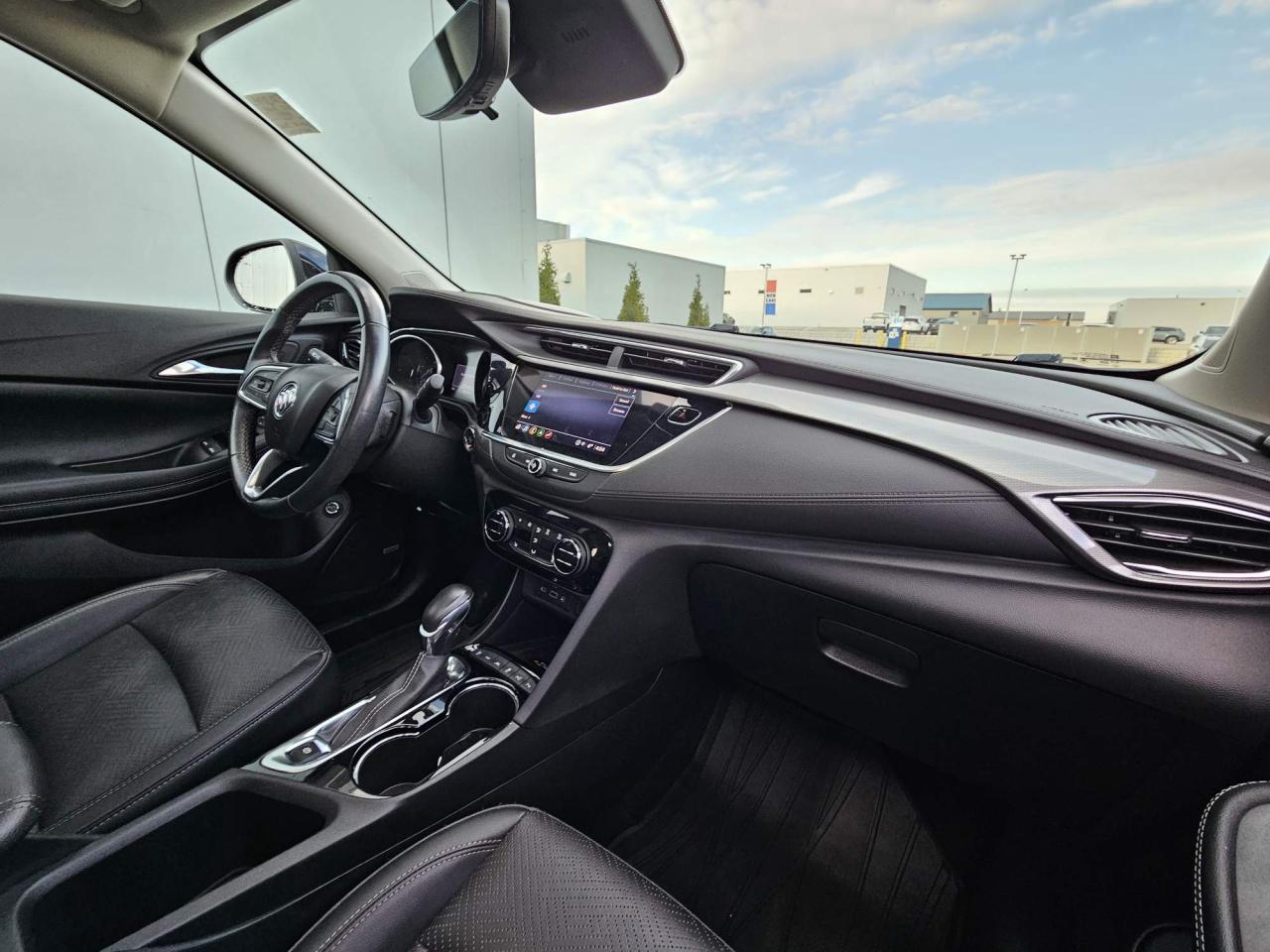 2022 Buick Encore GX One Owner | Essence | Sport Touring | AWD | Leather | Navigation | Moonroof | 18" Wheels Photo