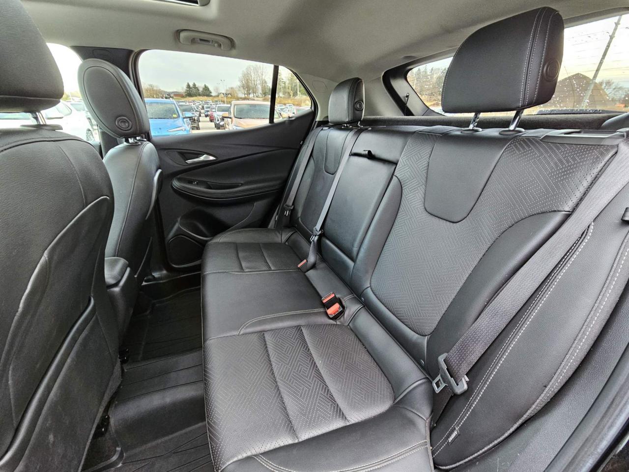 2022 Buick Encore GX One Owner | Essence | Sport Touring | AWD | Leather | Navigation | Moonroof | 18" Wheels Photo