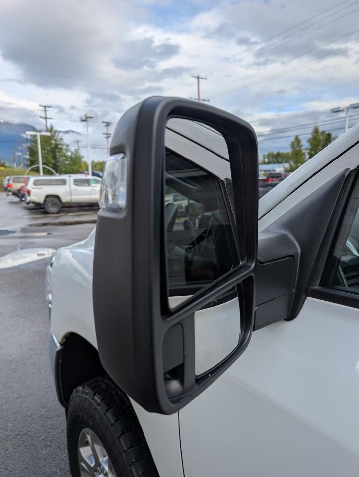 2024 RAM 3500 Big Horn Photo