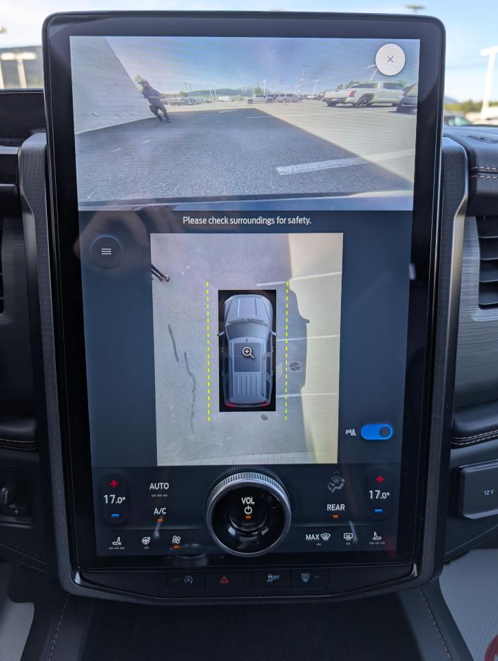 2022 Ford Expedition Platinum Max Photo