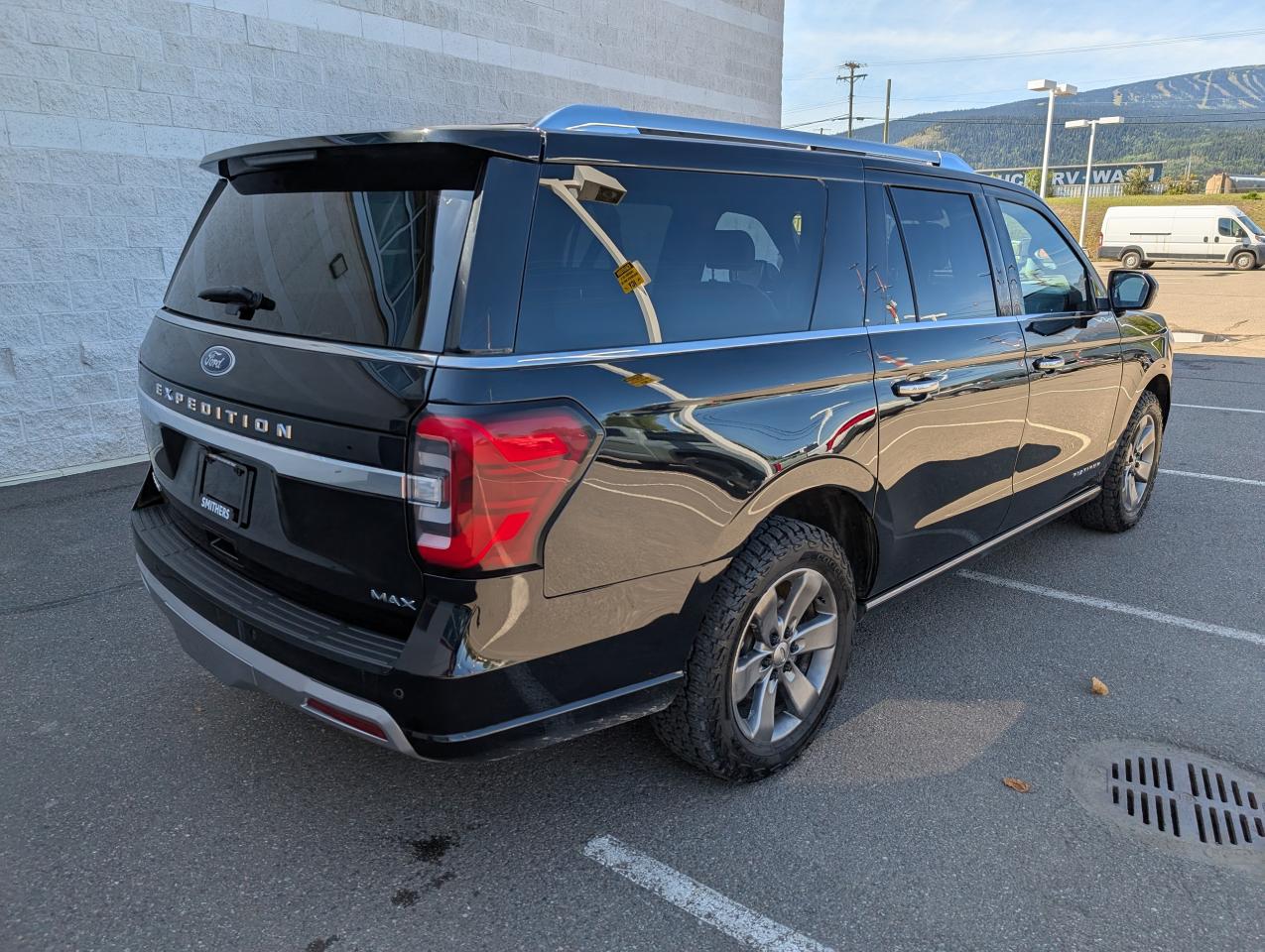 2022 Ford Expedition Platinum Max Photo