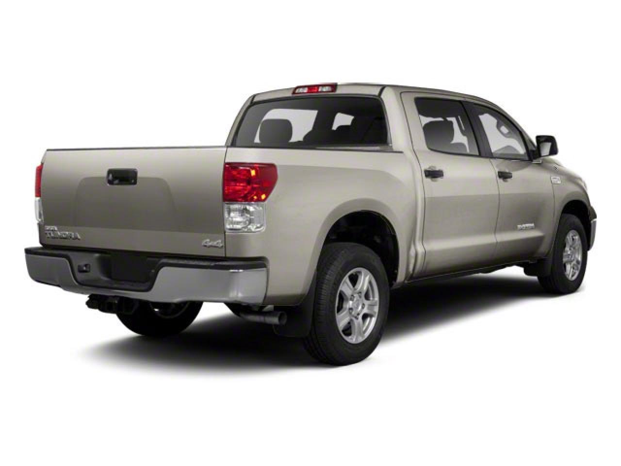 2013 Toyota Tundra SR5 Photo