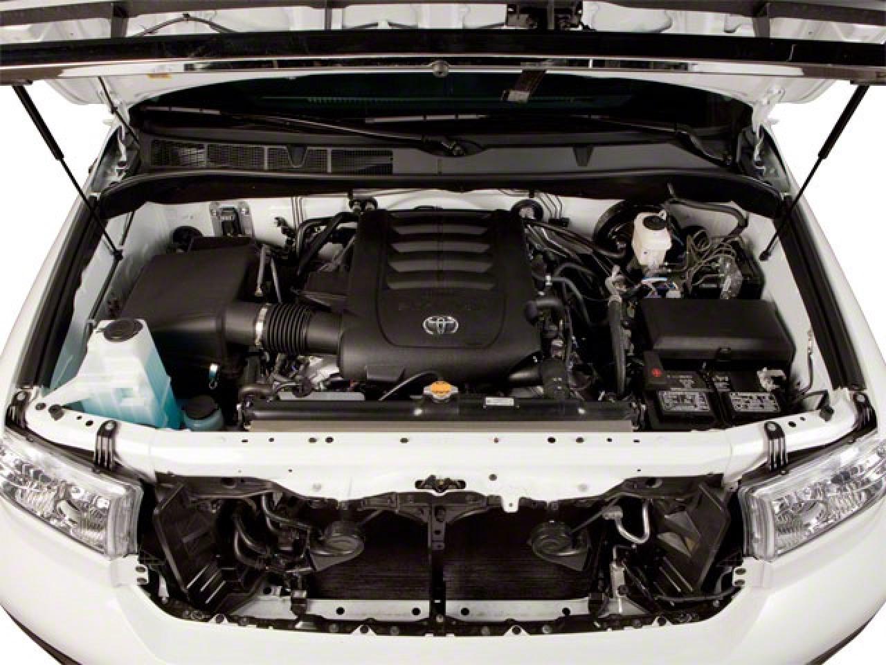 2013 Toyota Tundra SR5 Photo