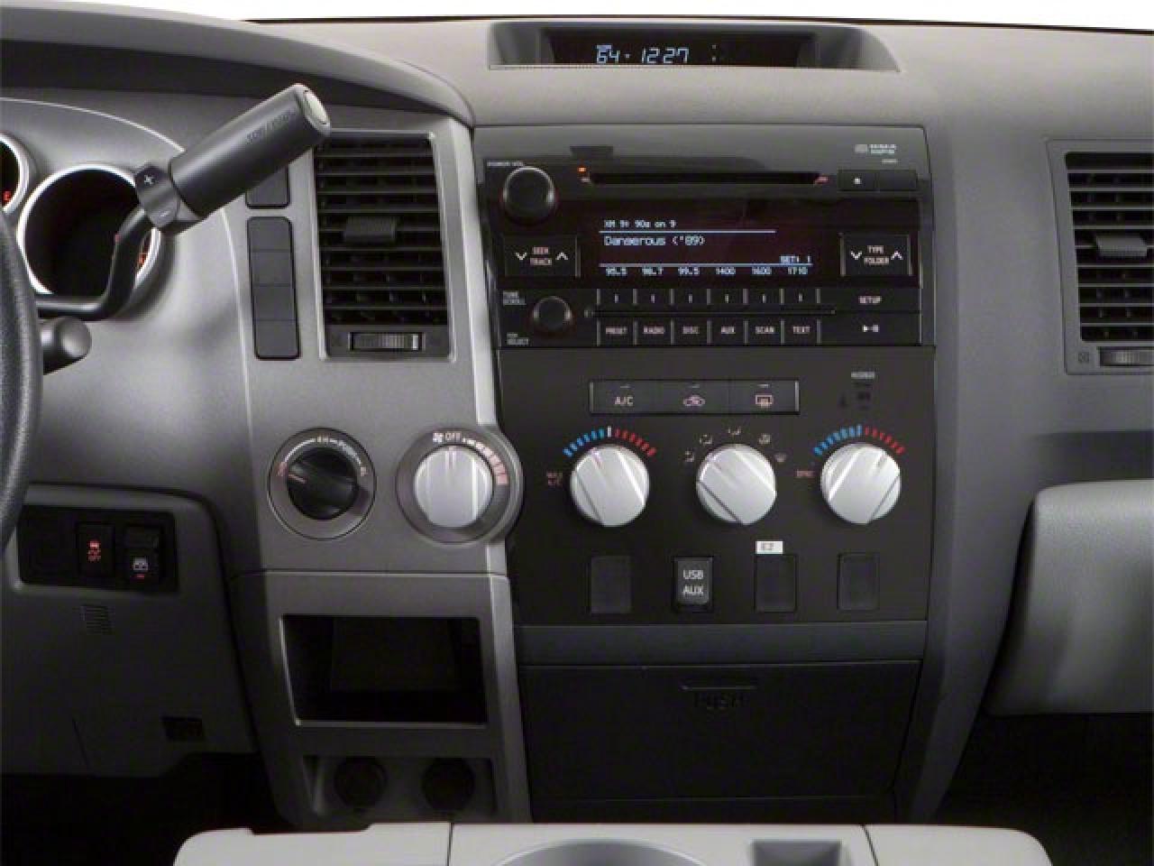 2013 Toyota Tundra SR5 Photo