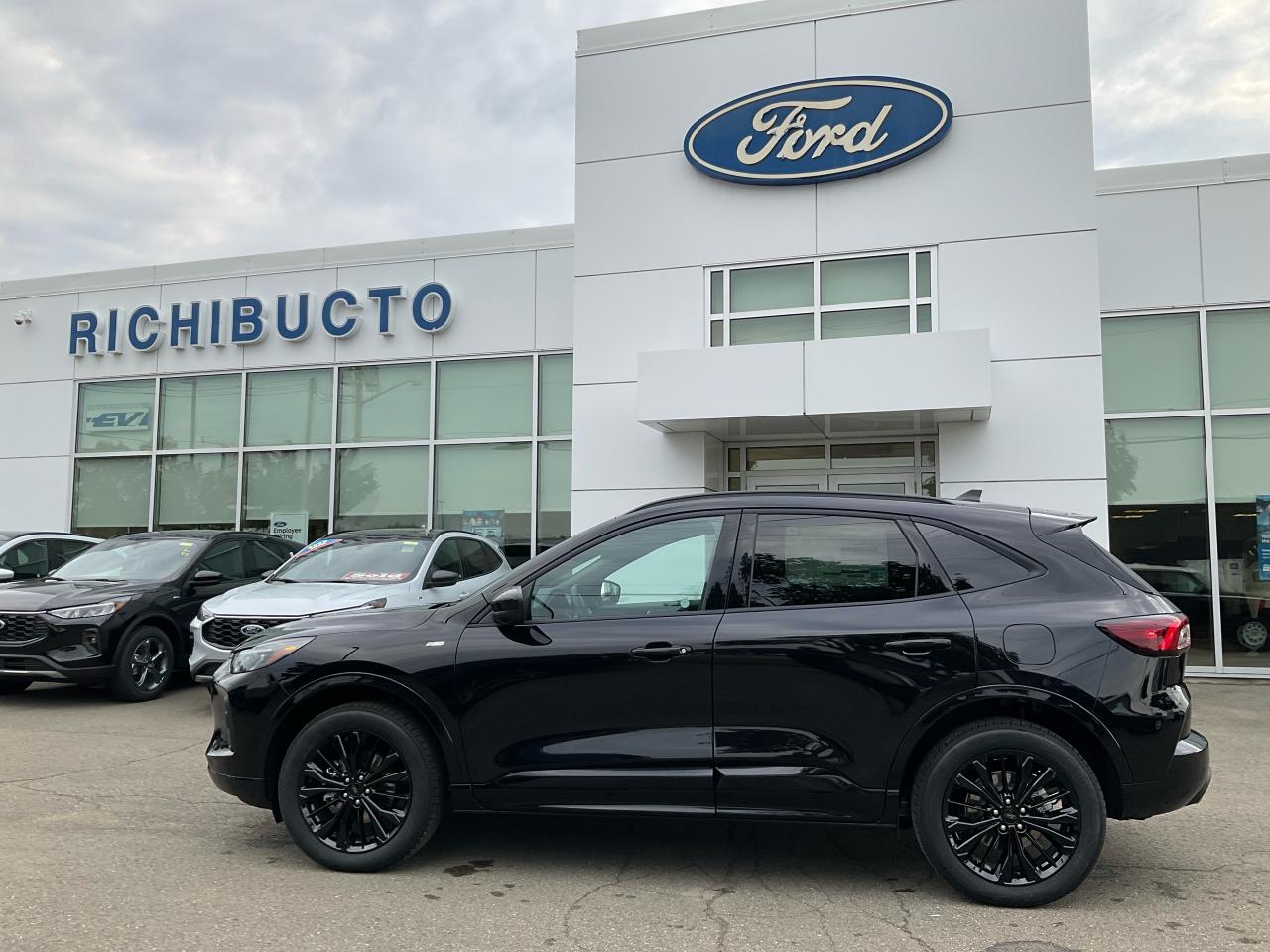 2025 Ford Escape ST-Line Elite Photo5