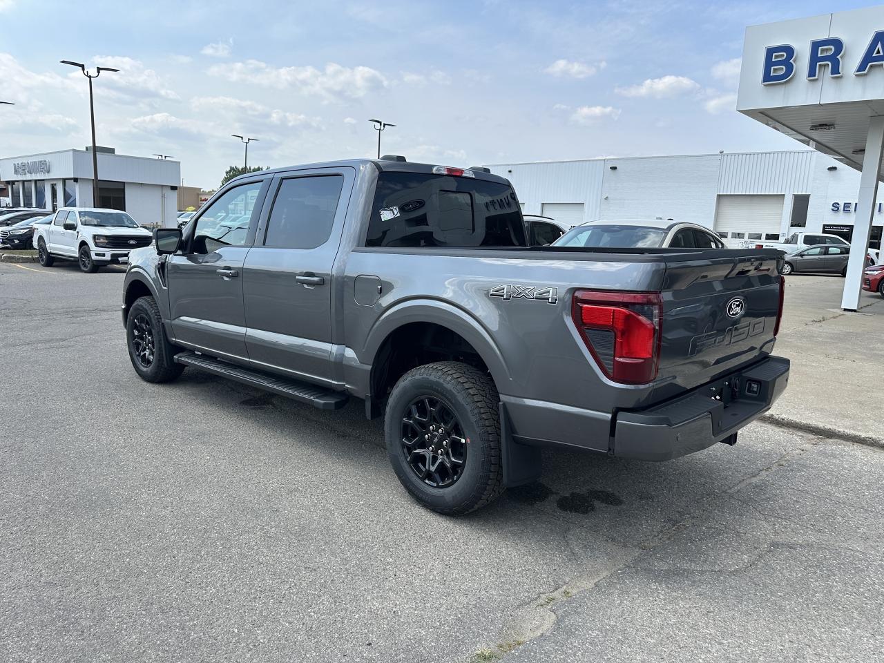 2025 Ford F-150 XLT Photo3