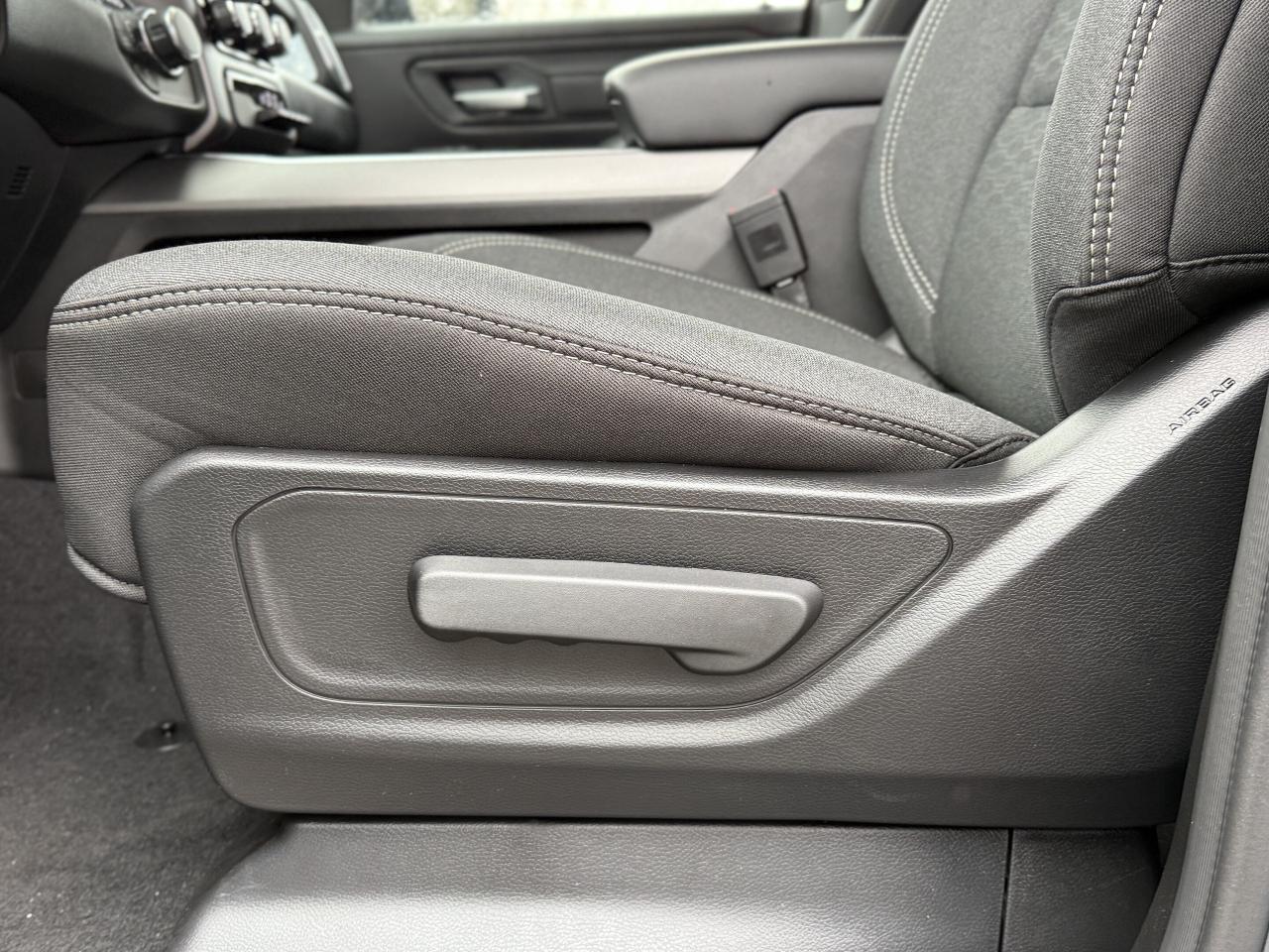 2025 RAM 1500 Tradesman 4x4 Crew Cab 5'7  Box Photo