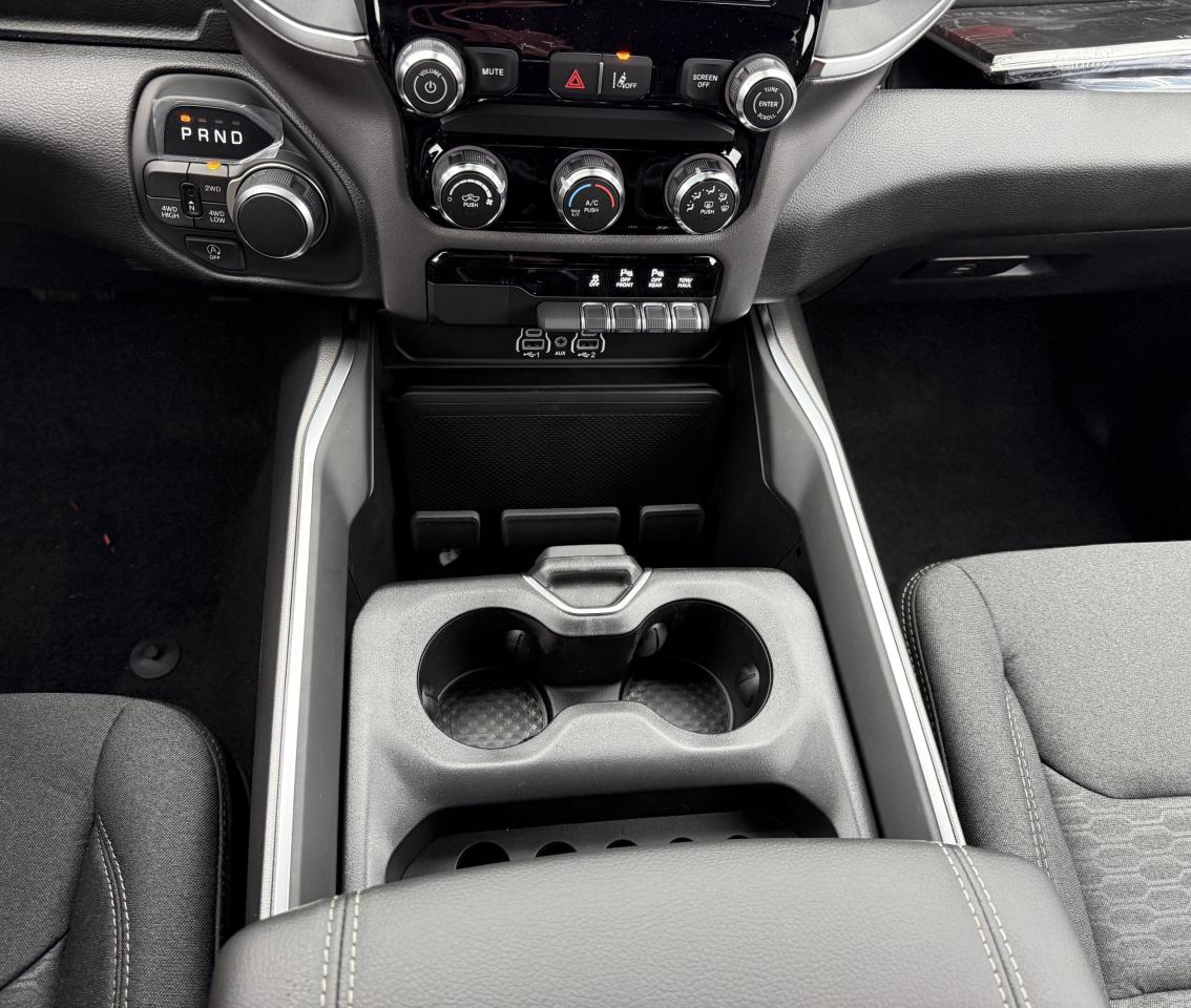 2025 RAM 1500 Tradesman 4x4 Crew Cab 5'7  Box Photo