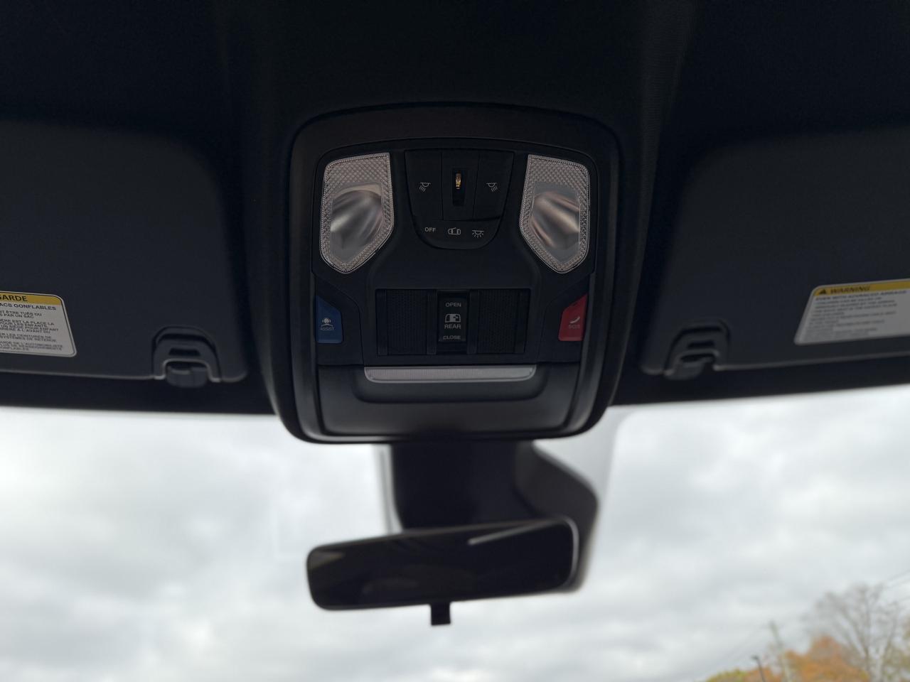 2025 RAM 1500 Tradesman 4x4 Crew Cab 5'7  Box Photo