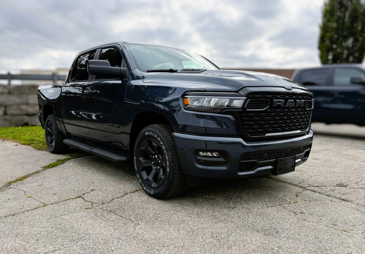 2025 RAM 1500 Tradesman 4x4 Crew Cab 5'7  Box Photo