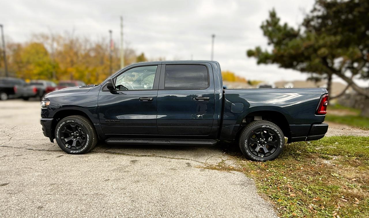 2025 RAM 1500 Tradesman 4x4 Crew Cab 5'7  Box Photo