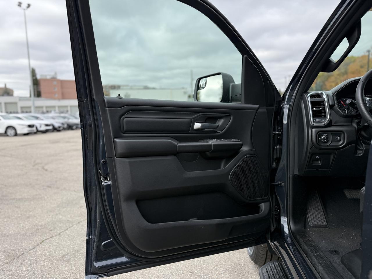 2025 RAM 1500 Tradesman 4x4 Crew Cab 5'7  Box Photo