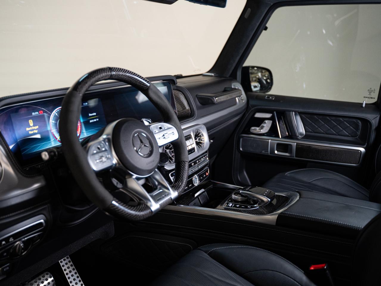 2020 Mercedes-Benz G-Class 63 AMG | EXCLUSIVE PKG | CARBON FIBRE PKG | 22 IN Photo