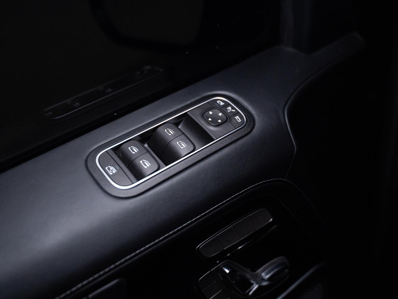 2020 Mercedes-Benz G-Class 63 AMG | EXCLUSIVE PKG | CARBON FIBRE PKG | 22 IN Photo