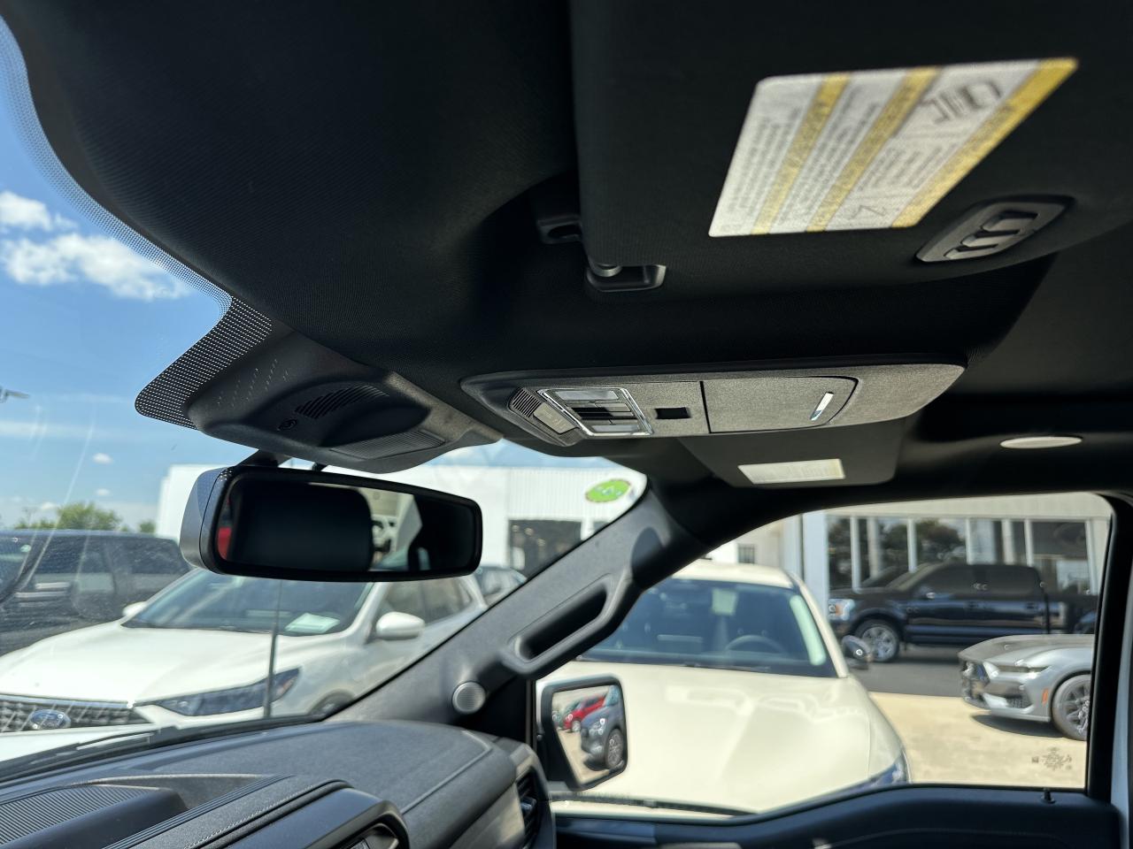 2024 Ford F-150 LARIAT | HYBRID | MOONROOF | BLACK APPEARANCE | Photo